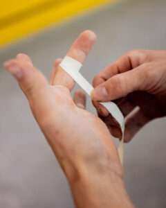 Indirock finger taping tips for climbers